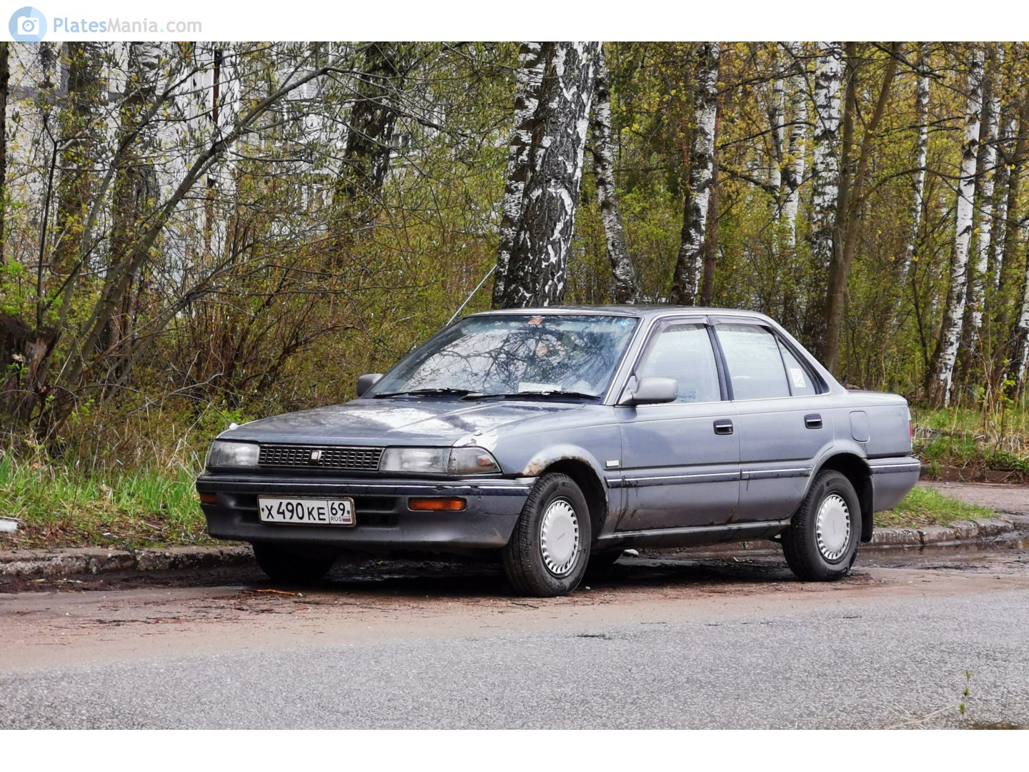 х 490 ке 69, Toyota Corolla 6th gen Sedan (E90), 1987–1992