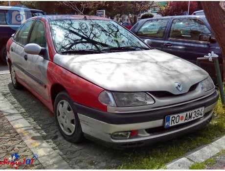 RO AM394, Renault Laguna