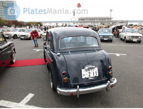 岐阜 77 ひ 211, Datsun 210