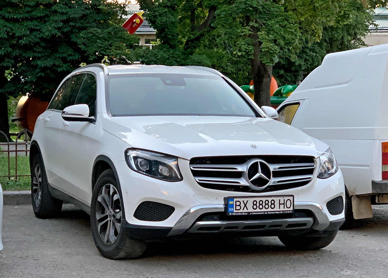 BX 8888 HO, Mercedes-Benz GLC-Klasse 1st gen SUV (X253), 2015–2019
