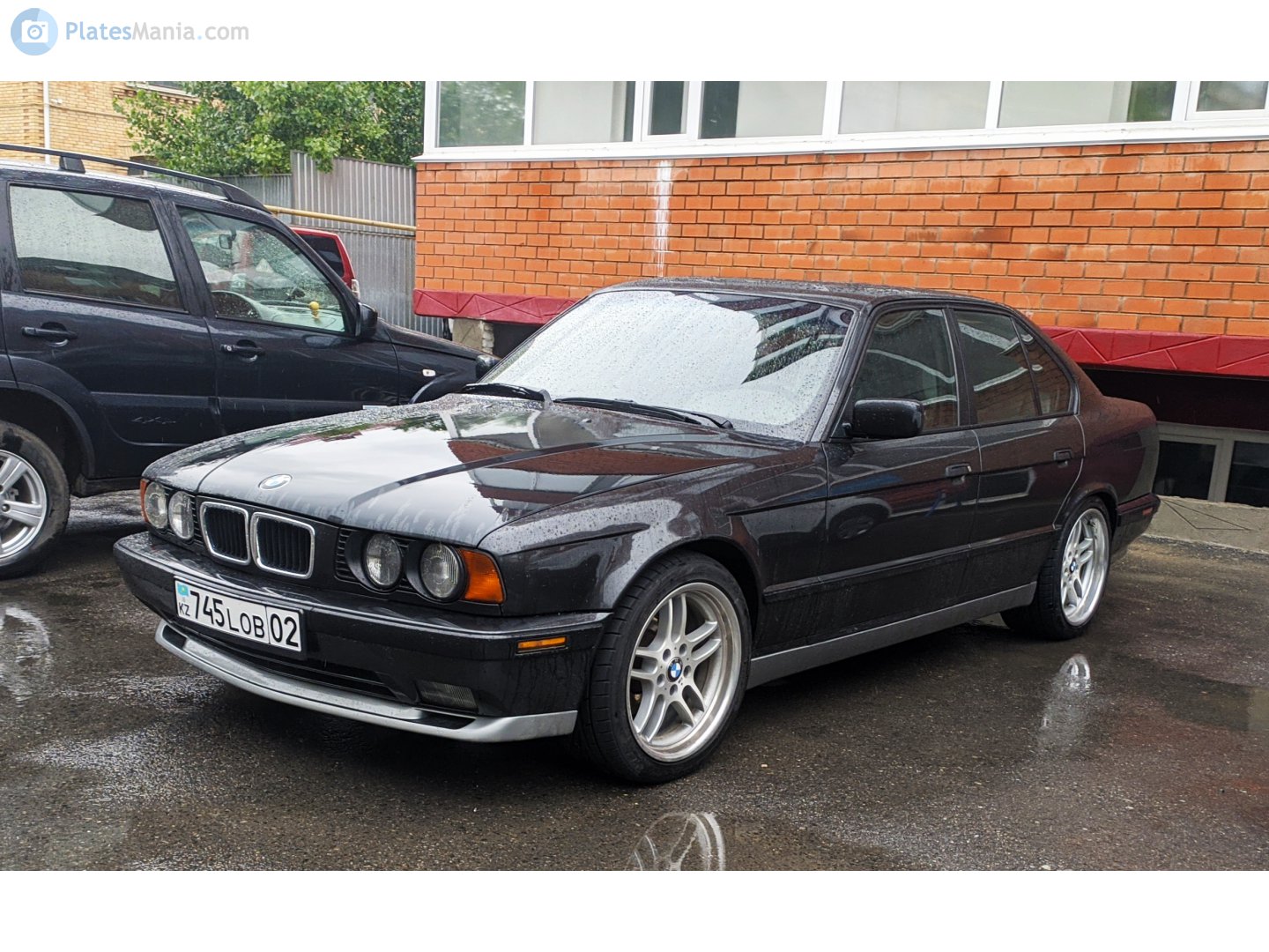 745 LOB 02, BMW 5 Series 3rd gen Sedan (E34), 1988–1995