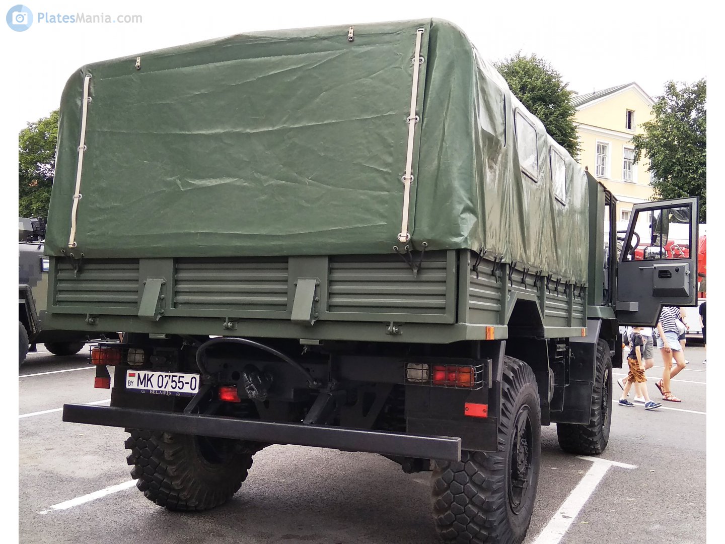 MK 0755-0, MZKT 5002 