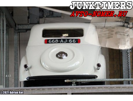 668 AJ 66, Peugeot 201