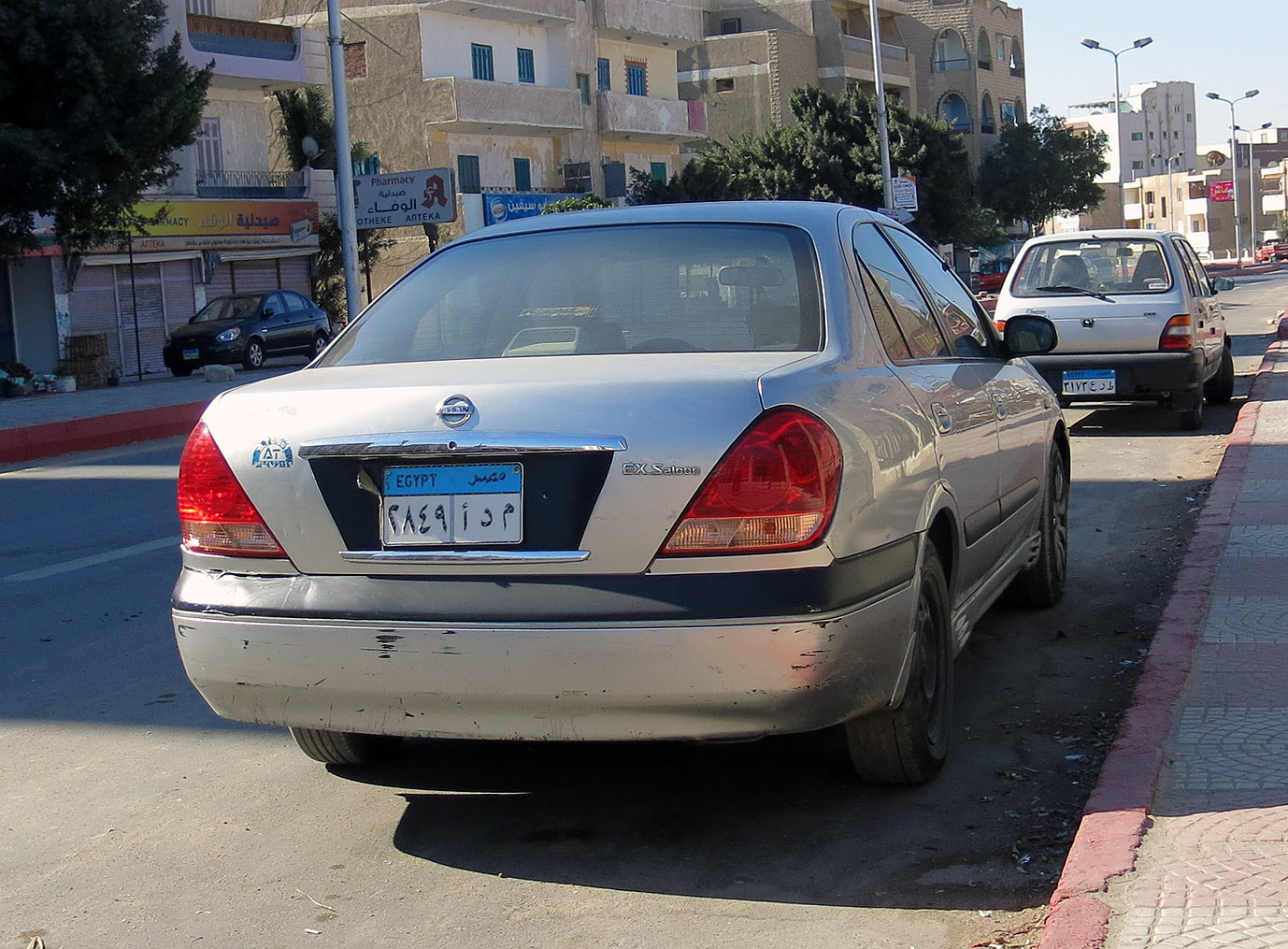 ٢٨٤٩ أدم, Nissan Sunny 9th gen (N16; Asia- and Middle East-market), 2000–2005