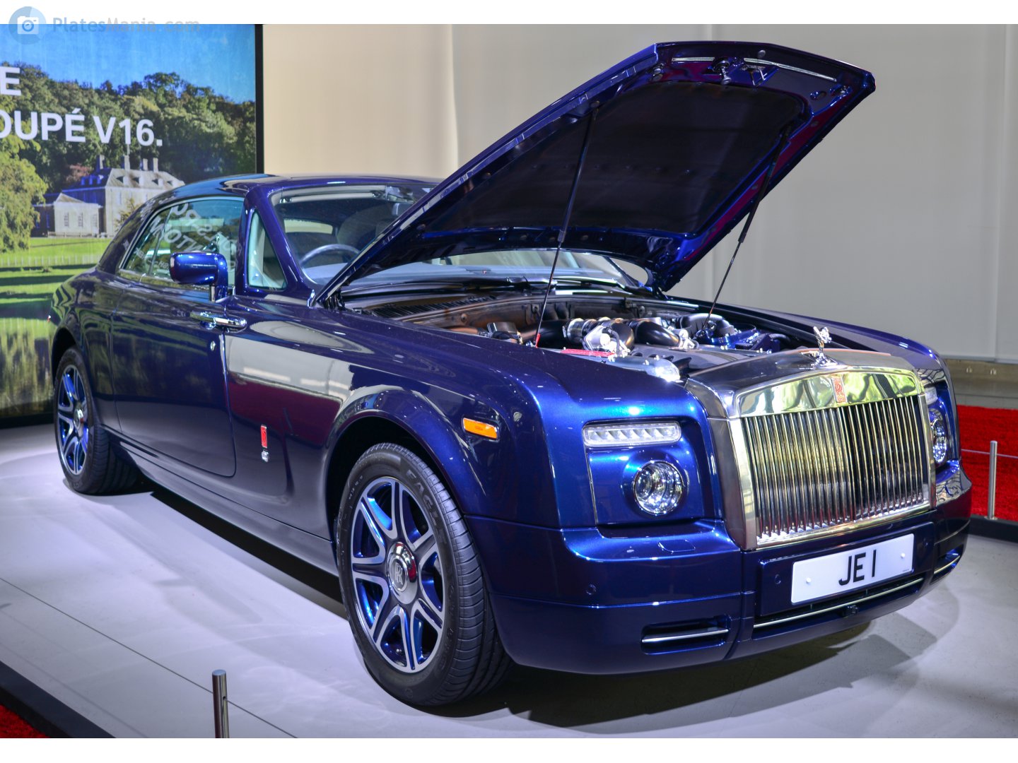 JE1, Rolls-Royce Phantom Coupé 1st gen (RR3), 2008–2016
