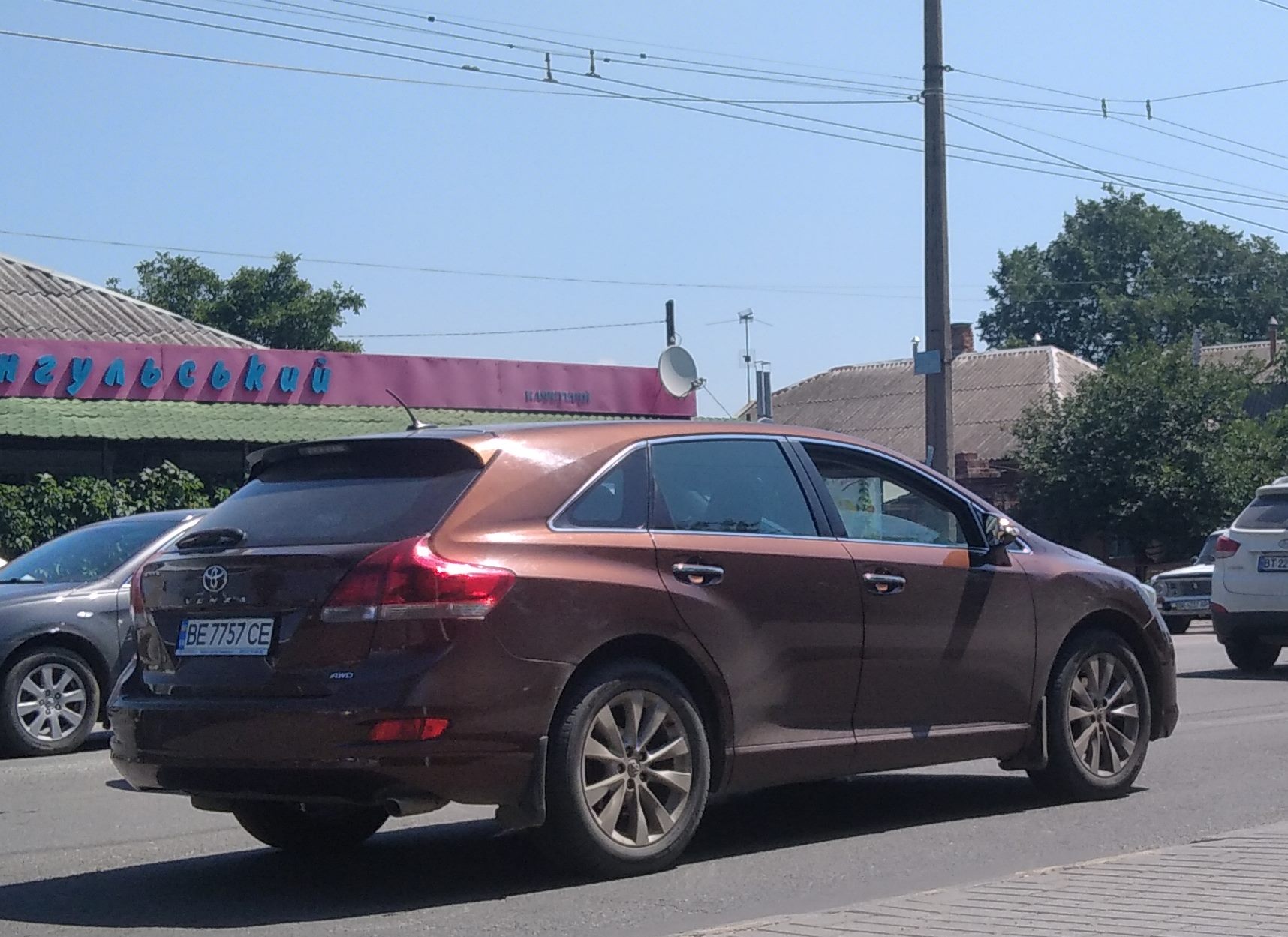 BE 7757 CE, Toyota Venza 1st gen (AV10), 2009–2015