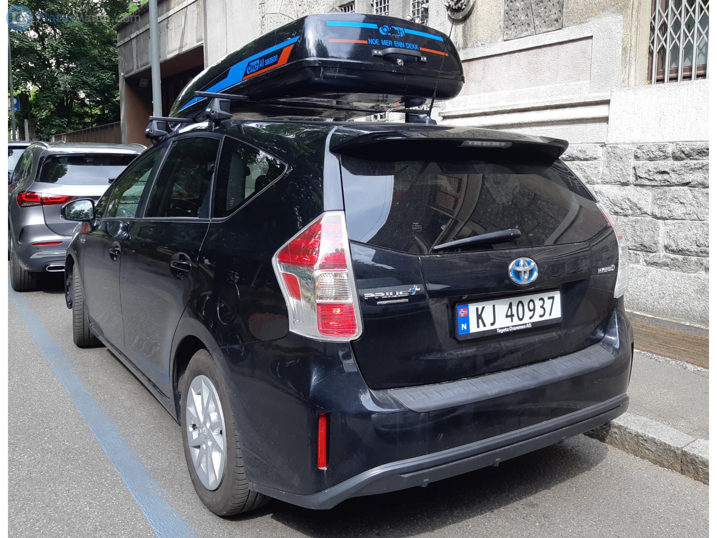 KJ 40937, Toyota Prius 3rd gen α / v / Plus Minivan (ZVW40/ZFW40), 2011–2021