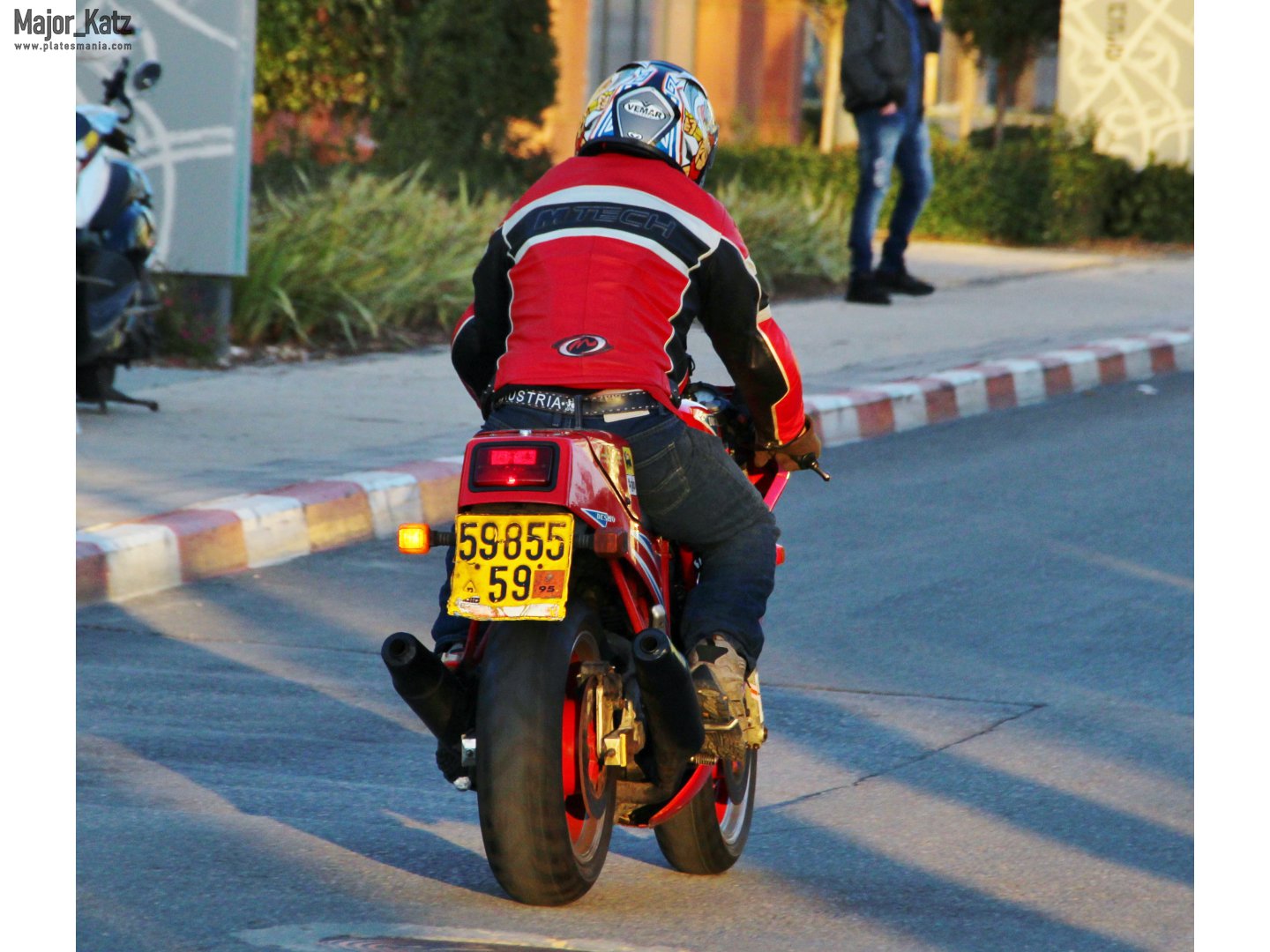 59-855-59, Ducati 750 Sport 