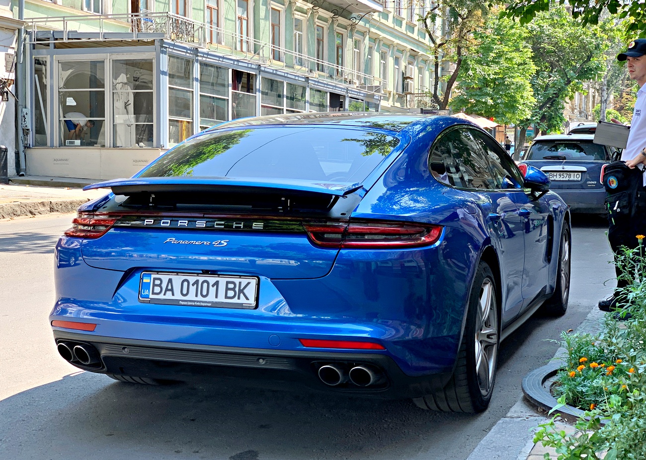 BA 0101 BK, Porsche Panamera 2nd gen Fastback (971), 2016–2023