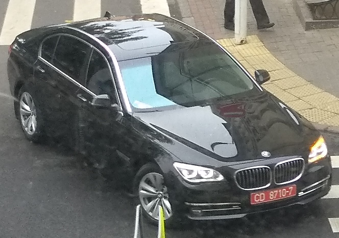 CD 8710-7, BMW 7 Series 5th gen (F01–F04), 2008–2015