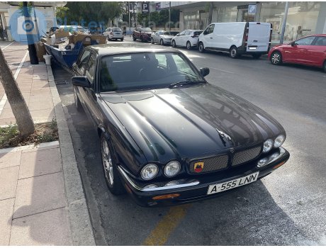 A 555 LNN, Jaguar XJR