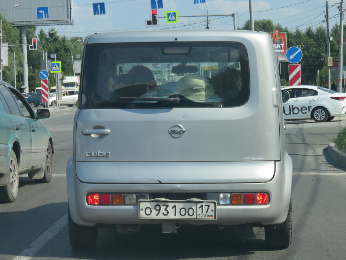 о 931 оо 17, Nissan Cube 2nd gen (Z11), 2002–2008