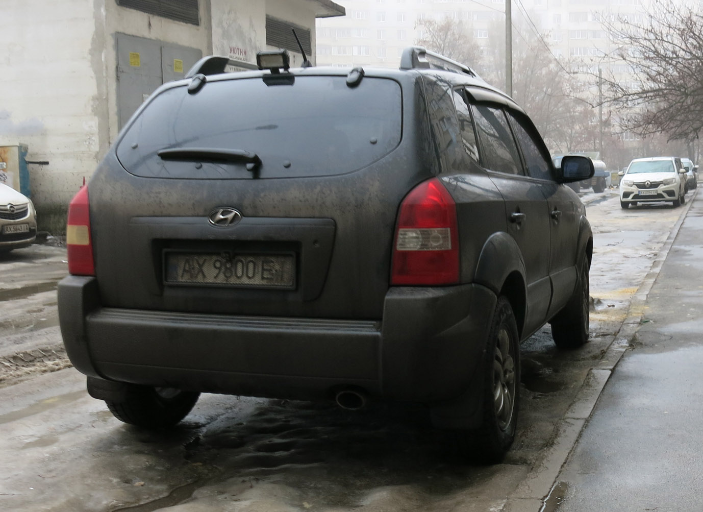 AX 9800 EI, Hyundai Tucson 1st gen (JM), 2004–2010 (–2018 for BR-market)