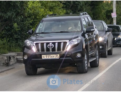 с111ху34, Toyota Land Cruiser Prado