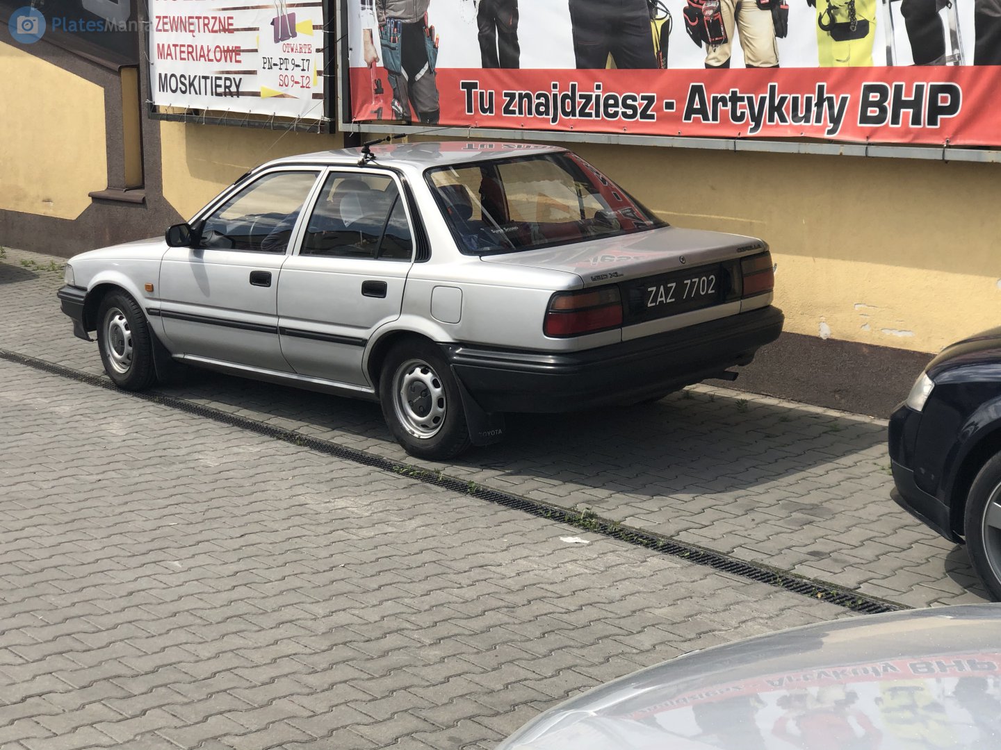 ZAZ 7702, Toyota Corolla 