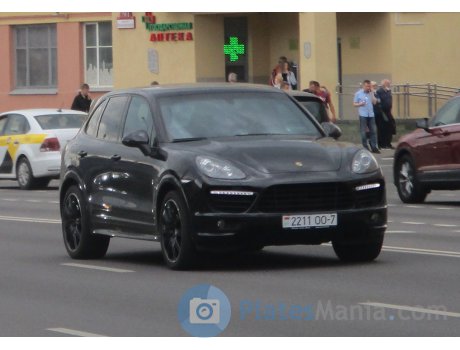 2211 OO-7, Porsche Cayenne