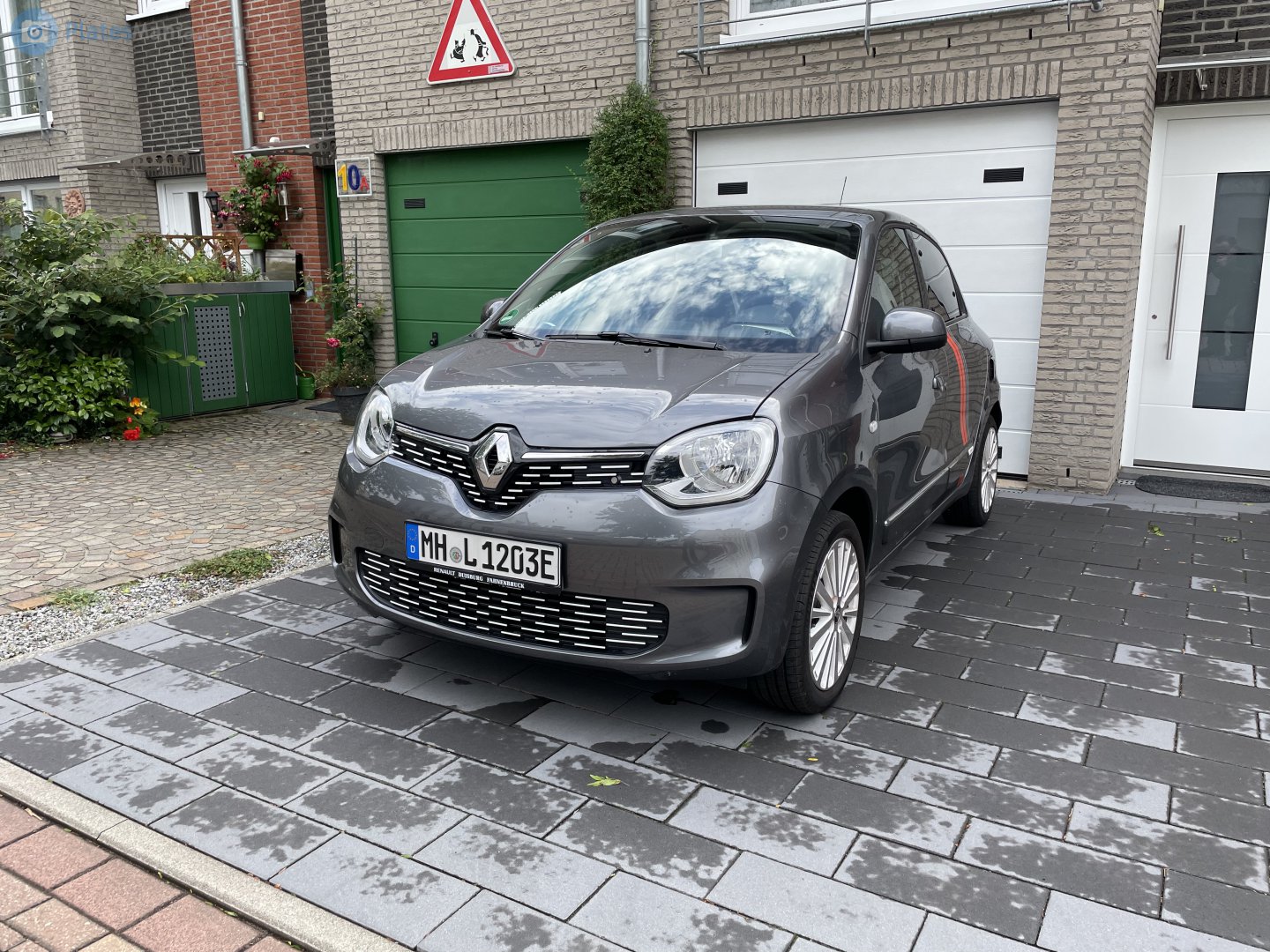 MH L 1203 E, Renault Twingo 3rd gen (B07), 2014–2023