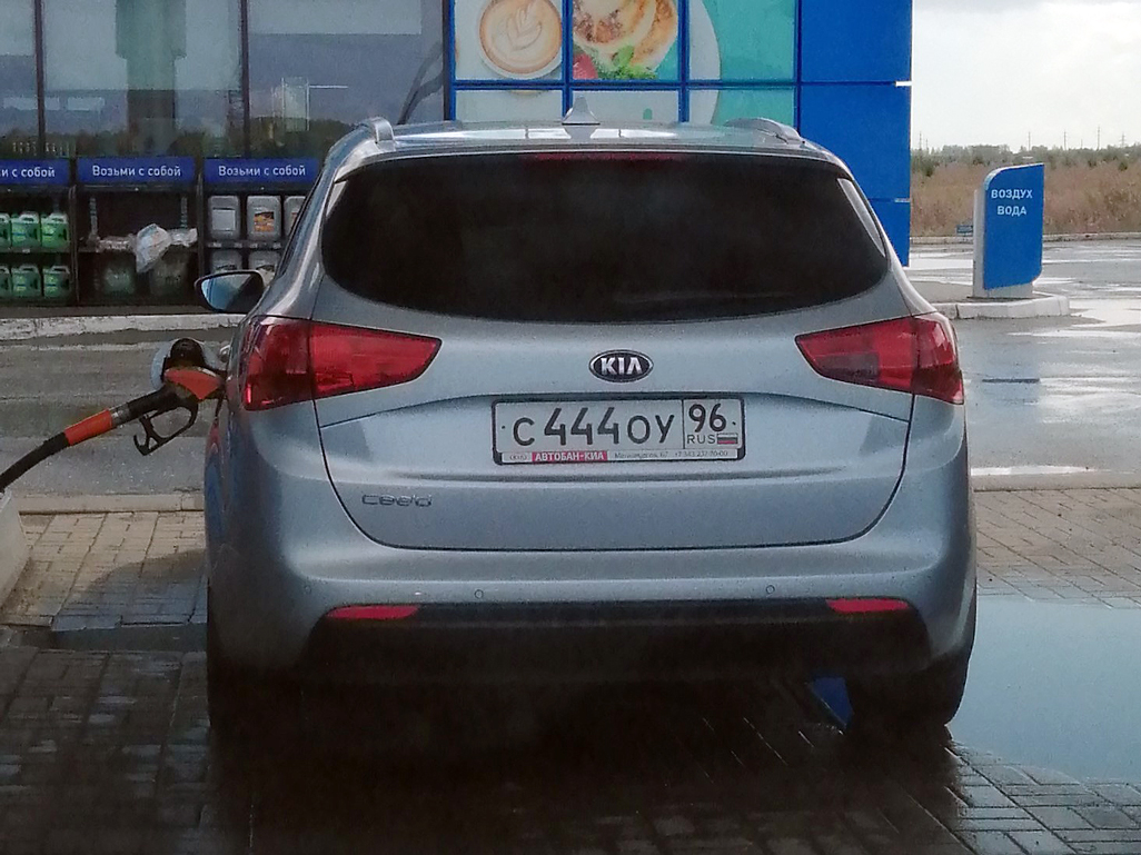 с 444 оу 96, Kia Ceed 