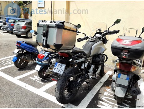 ZS 919P, Moto Guzzi V85 TT