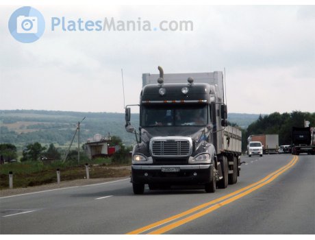 с250ор125, Freightliner Columbia