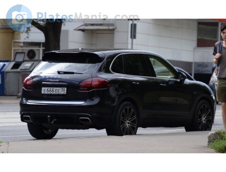 е666ее38, Porsche Cayenne