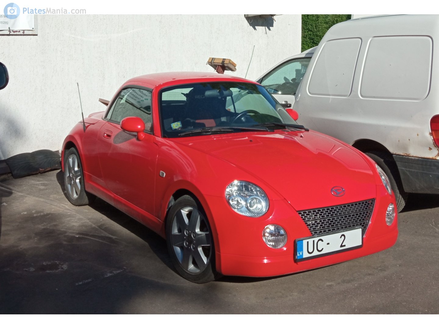 UC-2, Daihatsu Copen 1st gen (L880), 2002–2012
