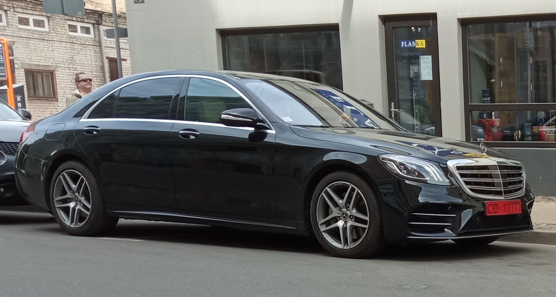 CD-11777, Mercedes-Benz S-Klasse 8th gen Sedan (W222/V222), 2013–2020