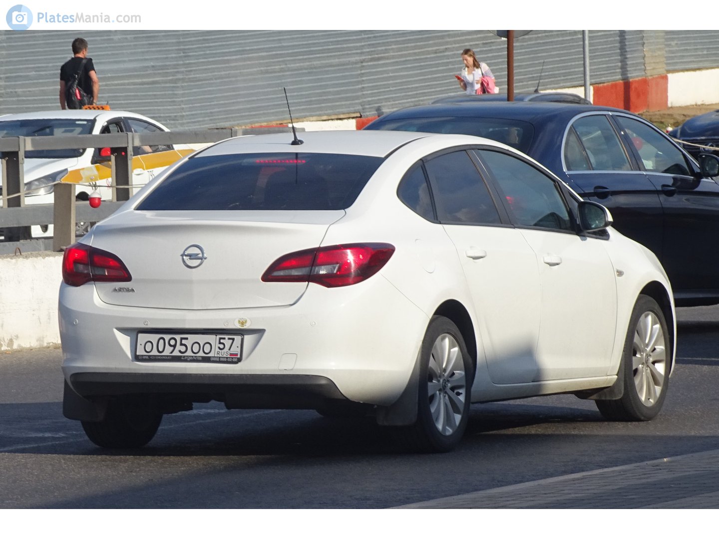 о 095 оо 57, Opel Astra 4th gen Sedan (J; P10), 2012–2018