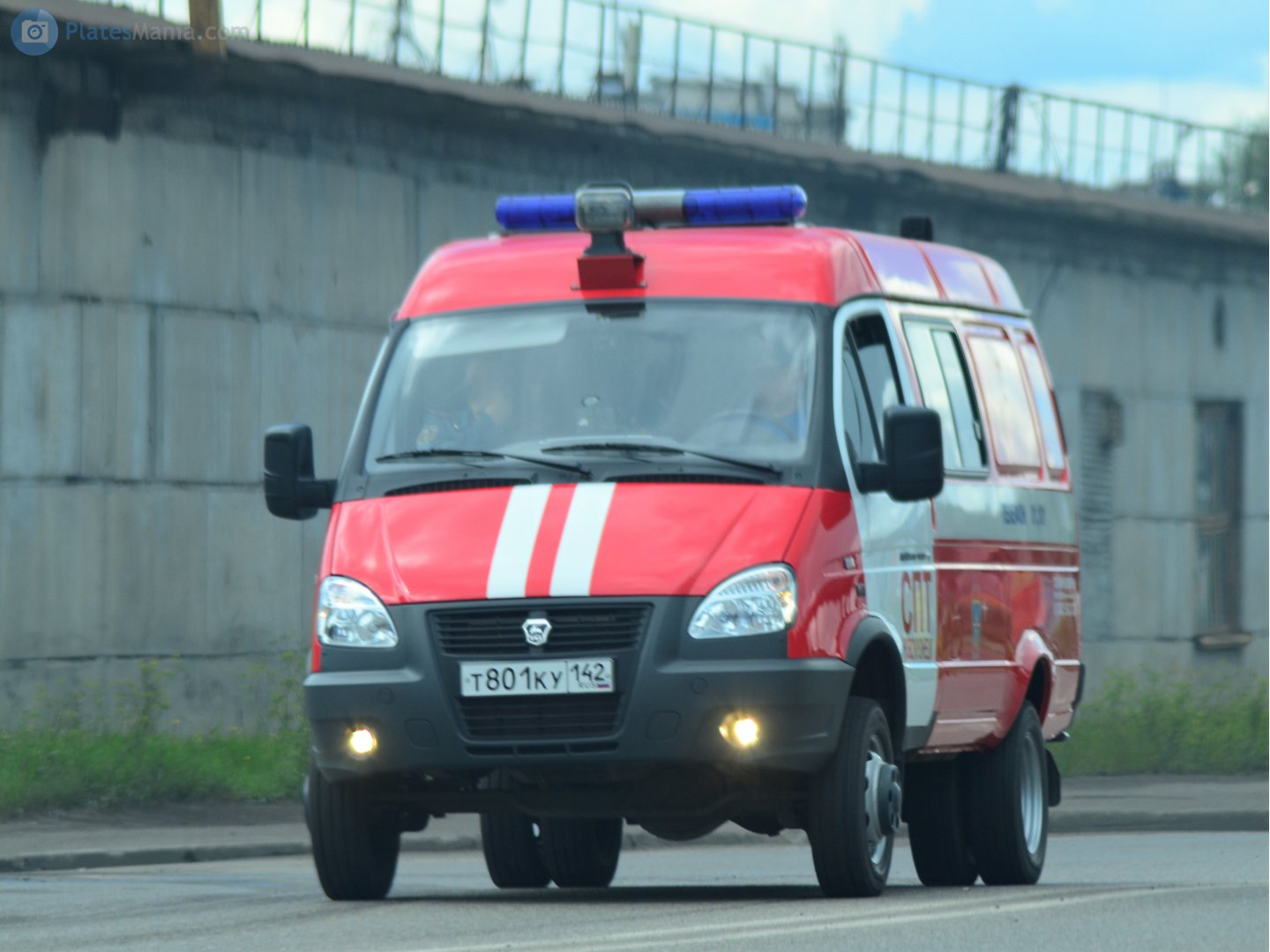 т 801 ку 142, GAZ 2705 ГАЗель 3-2705 Van, facelift, 2003–