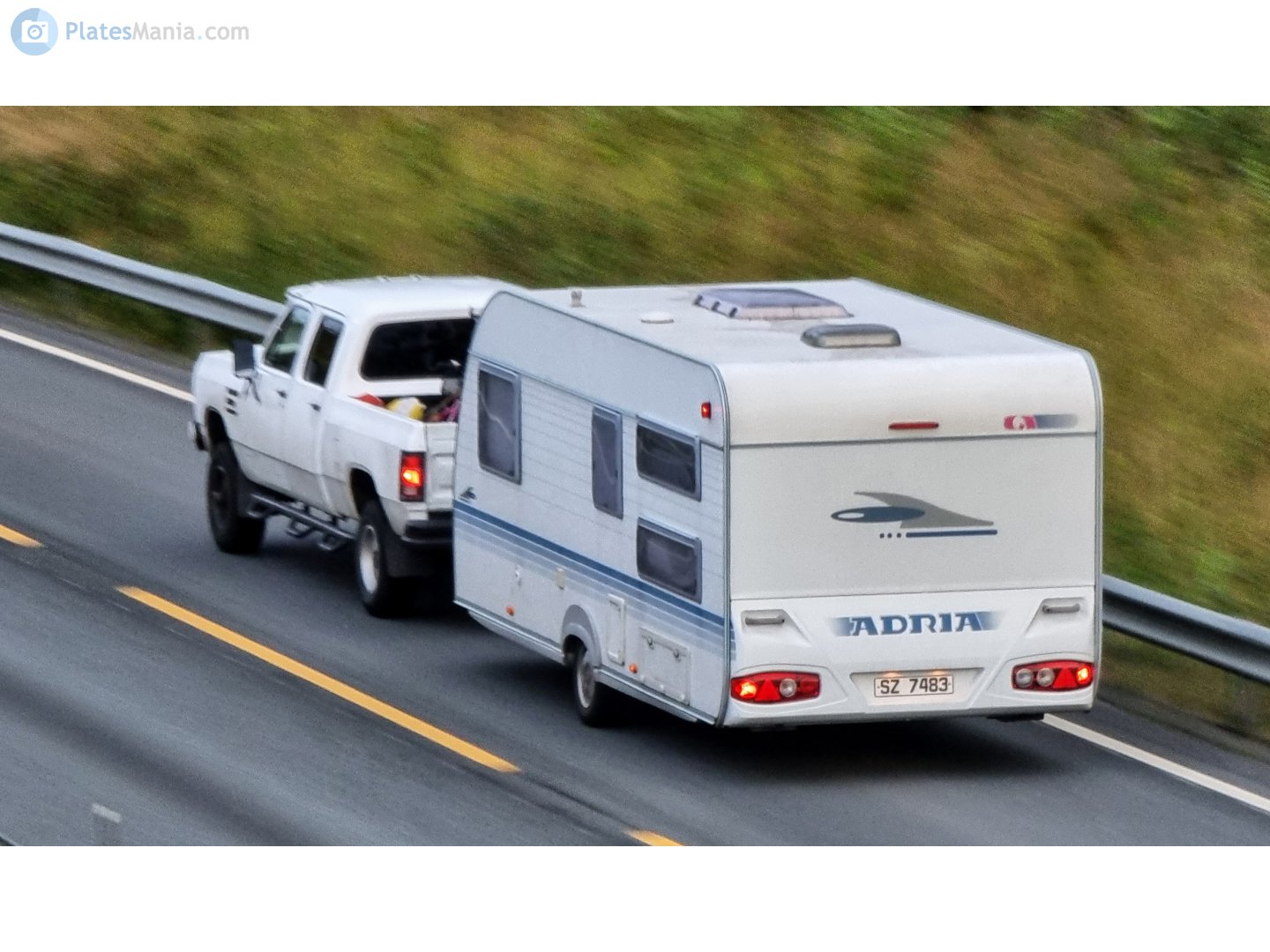 SZ 7483, Adria Adora 