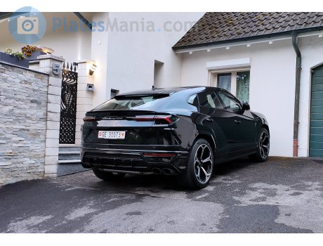 GE 31073, Lamborghini Urus