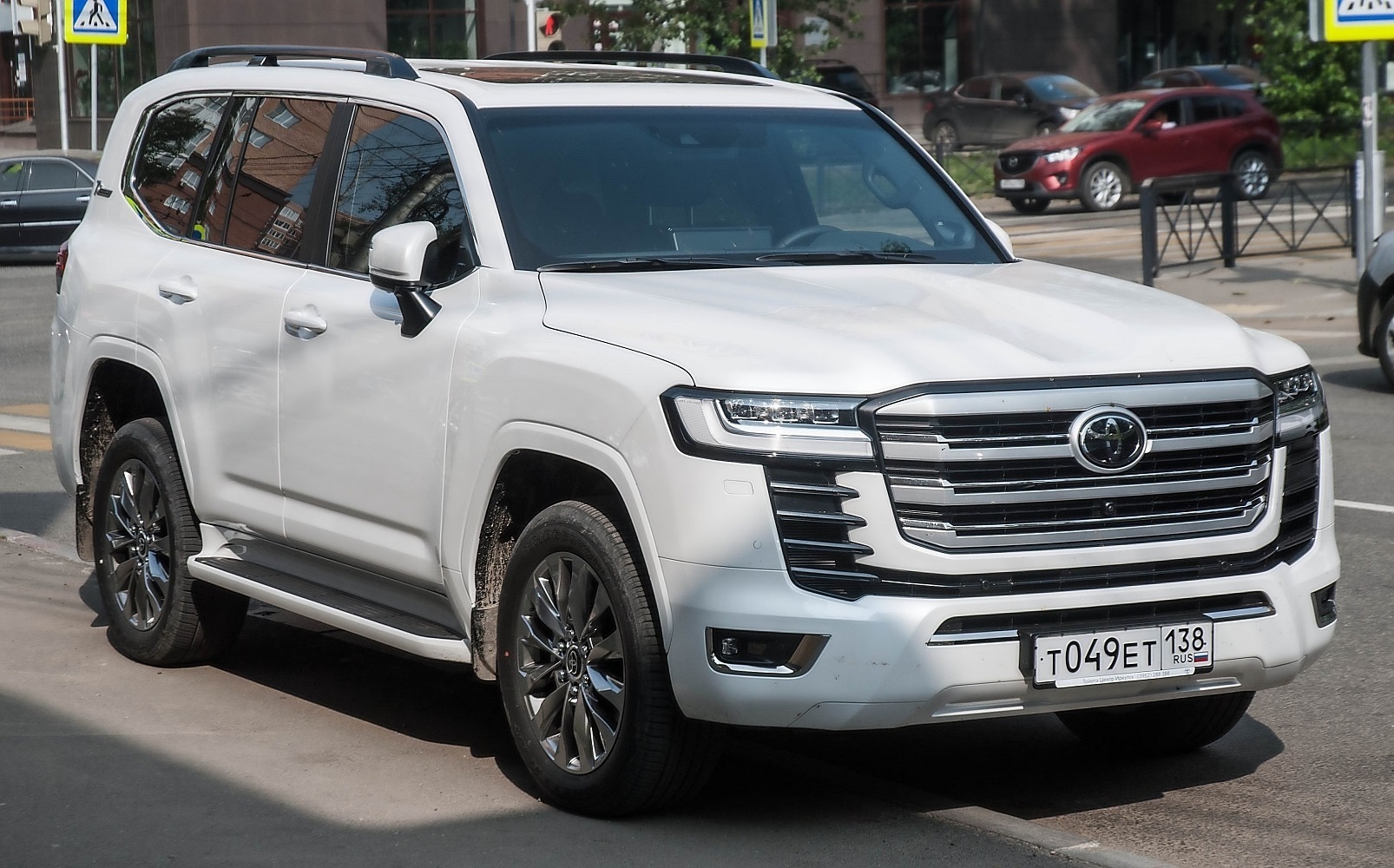 т 049 ет 138, Toyota Land Cruiser 300 (J300), 2021–