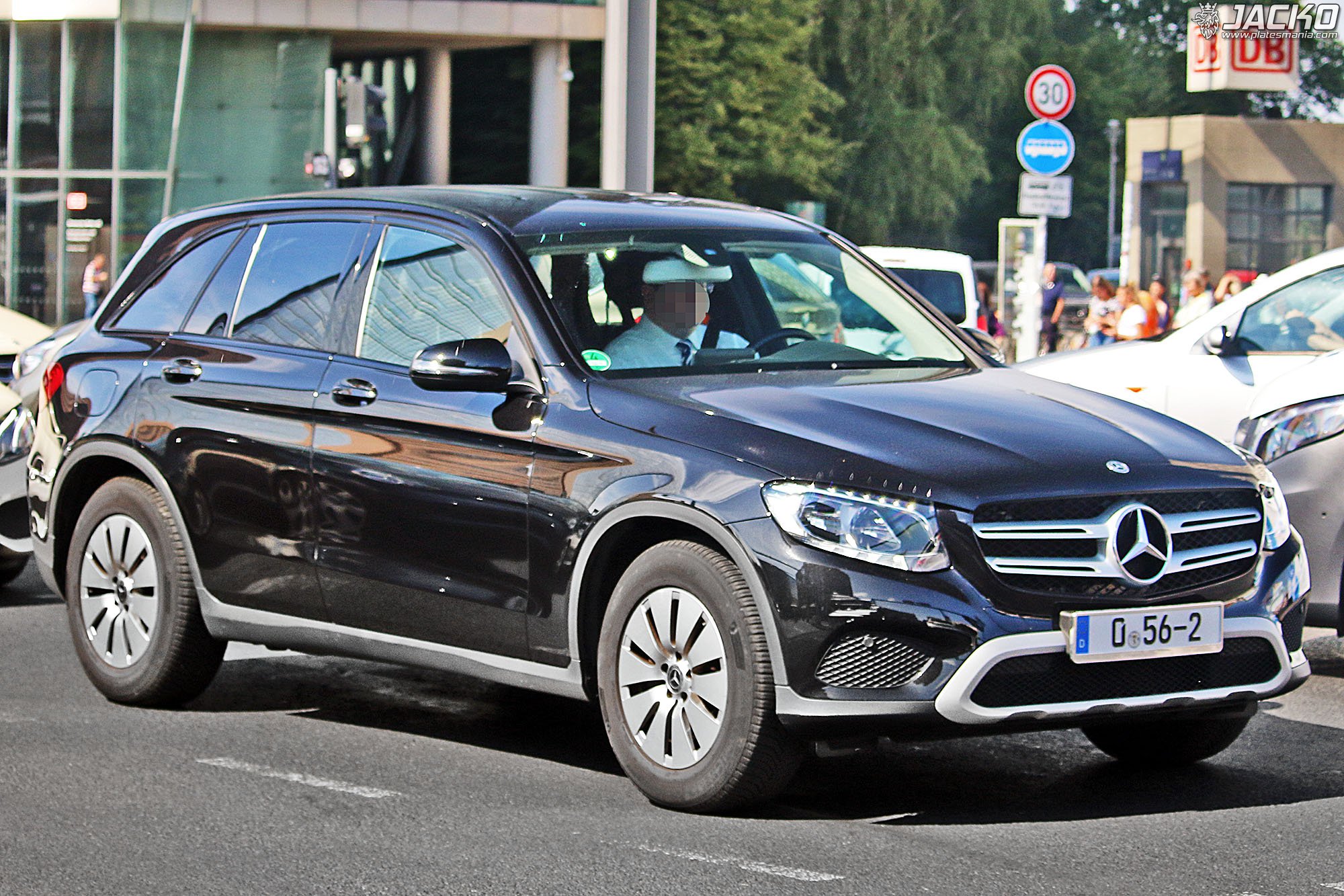 0 56-2, Mercedes-Benz GLC-Klasse 1st gen SUV (X253), 2015–2019