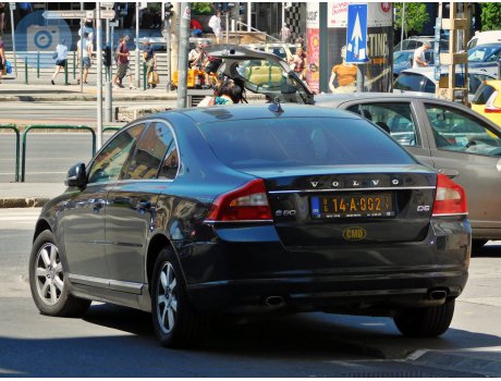 BG 14-A-002, Volvo S80