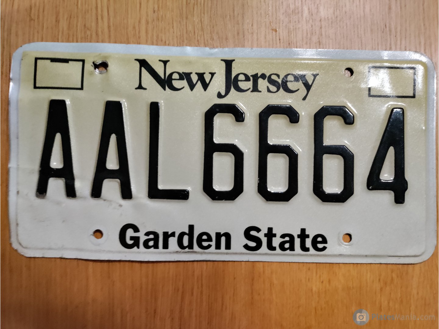 AAL6664, License plate without vehicle 