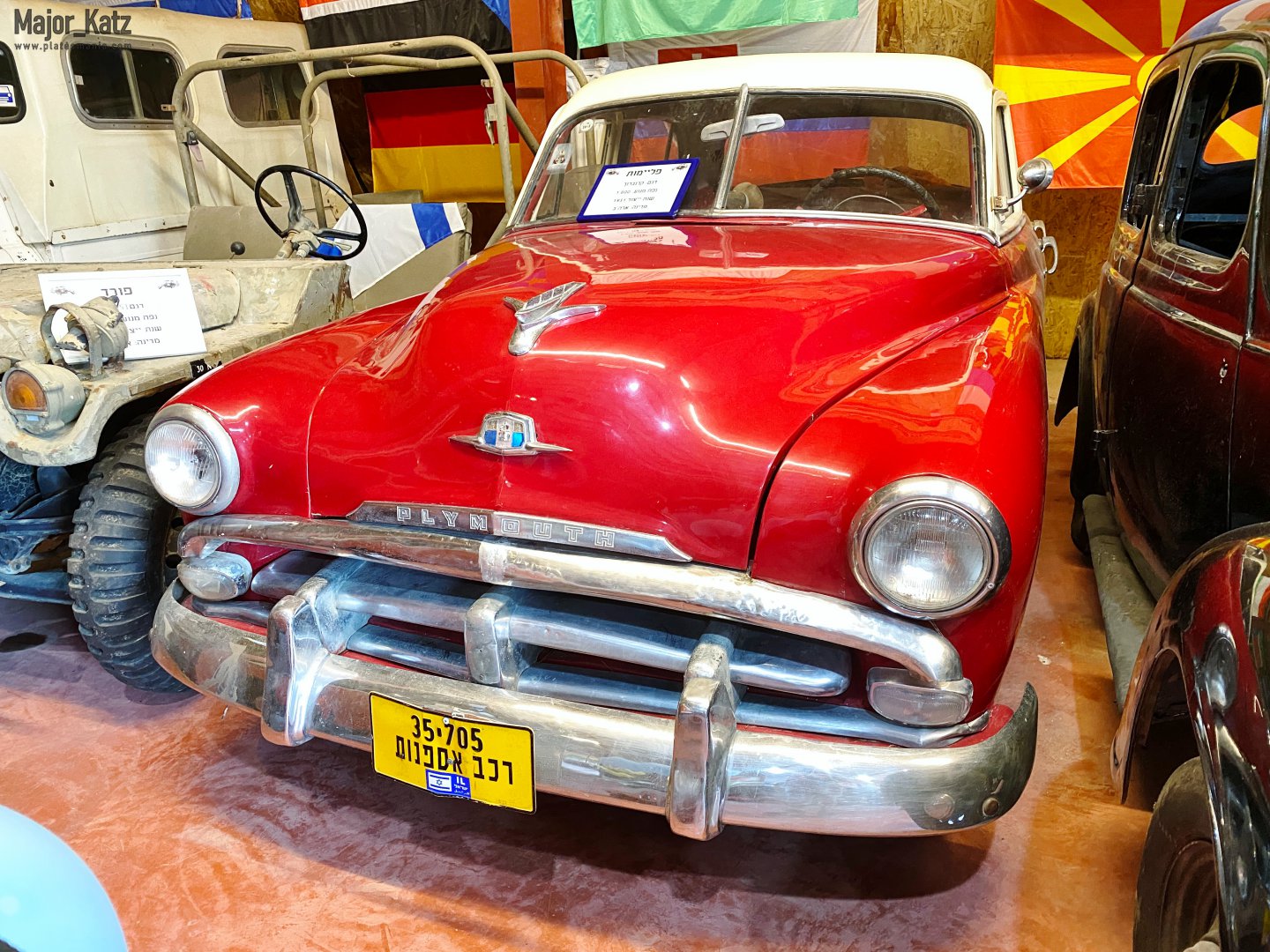 35-705, Plymouth Cranbrook Sedan (P23/P24/P25), 1951–1953 (–1956 for AU-market)