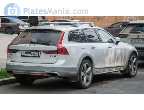 о999рн38, Volvo V90