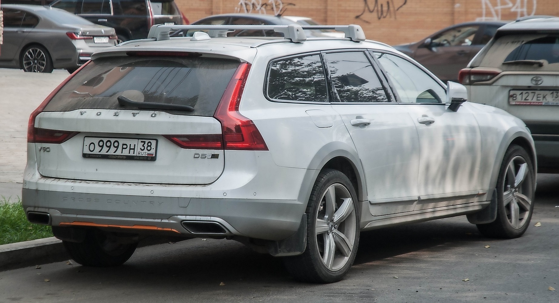 о 999 рн 38, Volvo V90 2nd gen Cross Country (235/236), 2016–