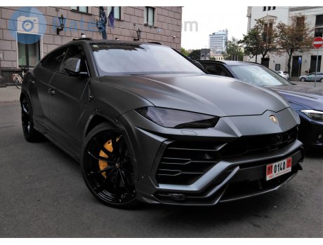 0140, Lamborghini Urus