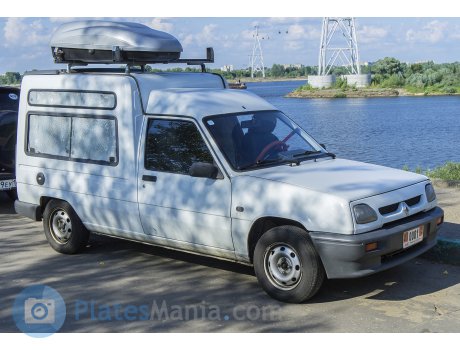 0081, Renault Express
