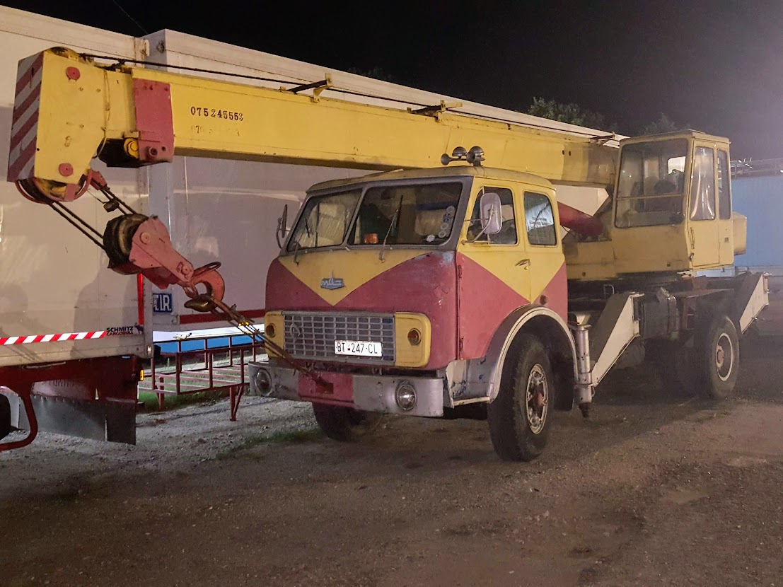 BT 247-CL, MAZ 500 5334/5335, 1977–1990