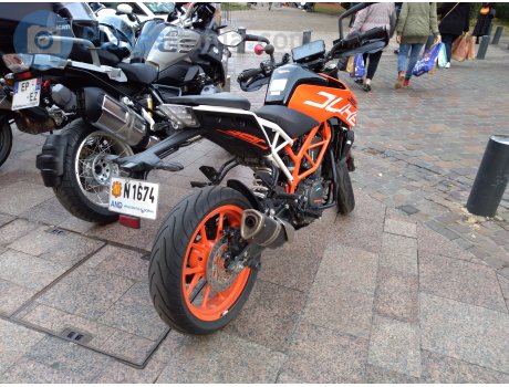 N 1674, KTM Duke