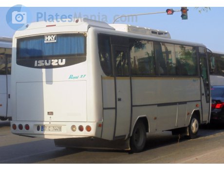 07 C 74418, Isuzu Royal