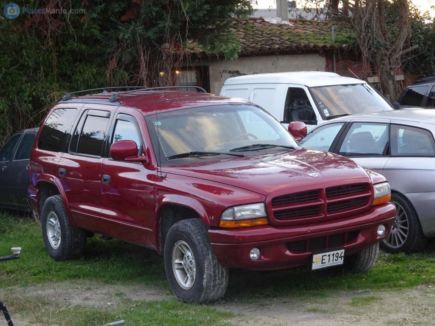 E 1194, Dodge Durango 1st gen (DN), 1997–2003