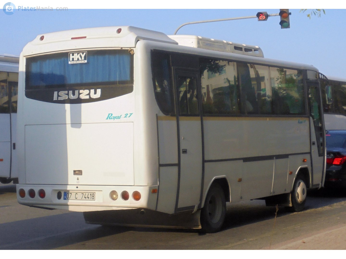 07 C 74418, Isuzu Royal 