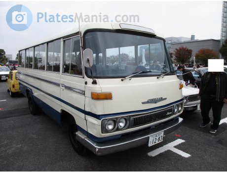 土浦 200 さ 1283, Nissan Civilian