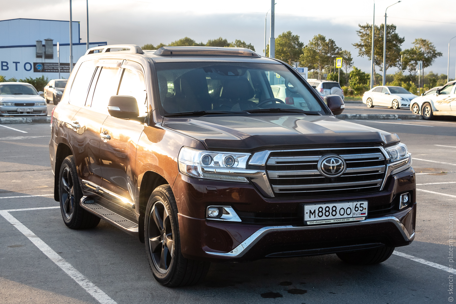 м 888 оо 65, Toyota Land Cruiser 200 (J200), 2nd facelift, 2015–2021