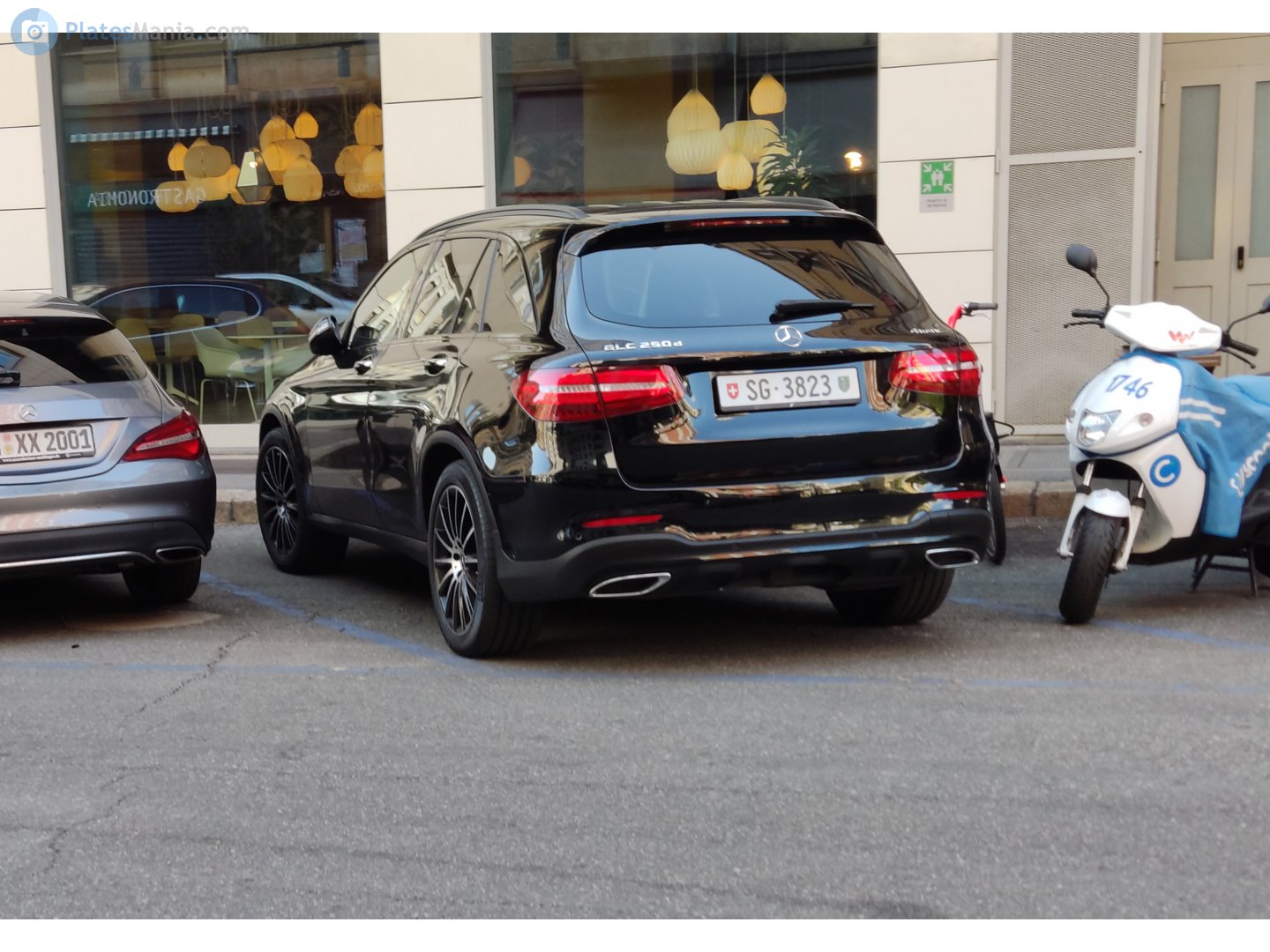 SG 3823, Mercedes-Benz GLC-Klasse 1st gen SUV (X253), 2015–2019