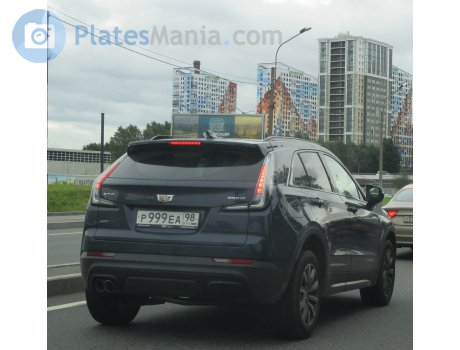 р999еа98, Cadillac XT4