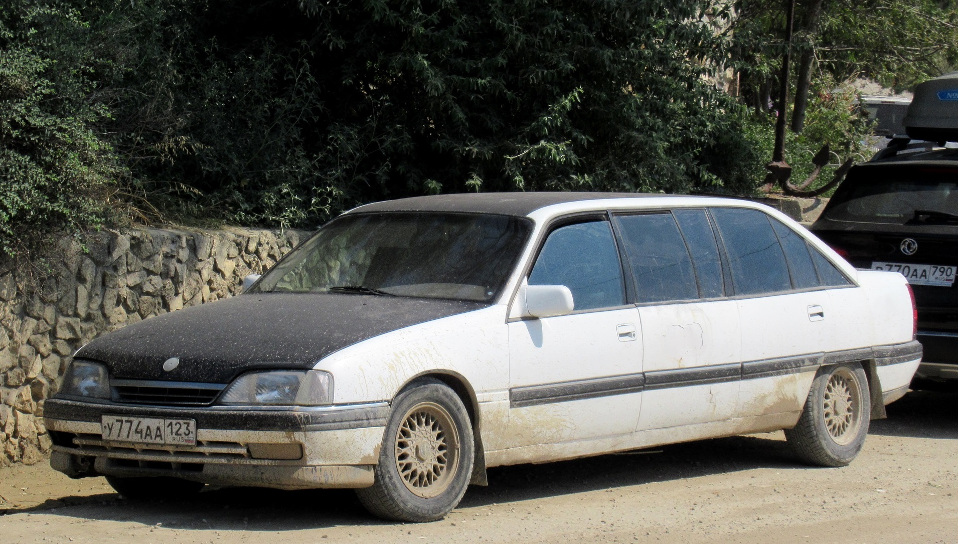 у 774 аа 123, Opel Omega 1st gen Sedan (A; V87), 1986–1994